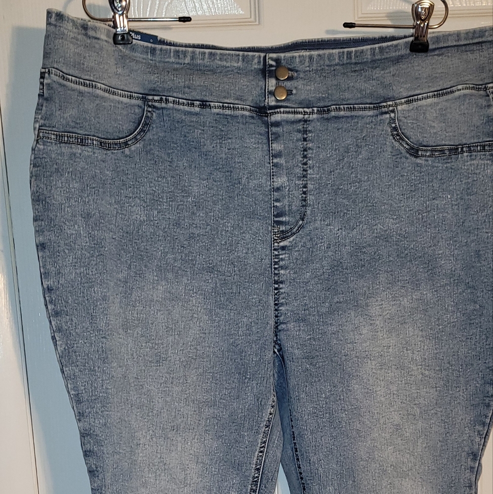New Terra & sky high rise skinny jeans 1x (16w - 18w)